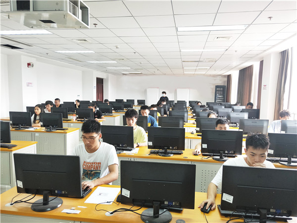 1+X Web前端開發(fā)職業(yè)技能等級證書中級考試圓滿落幕，助推計算機(jī)技術(shù)開發(fā)人才培養(yǎng)